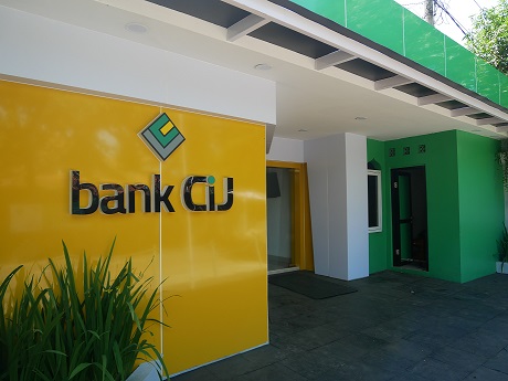 pt-bpr-cipatujah-jawa-barat-perseroda